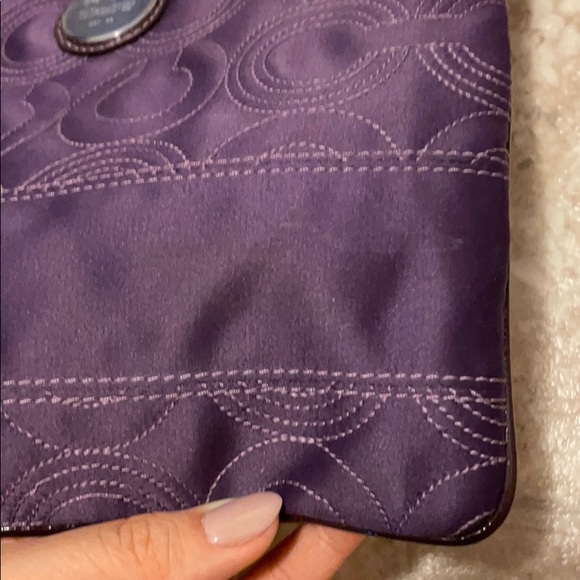 Coach Crossbody Bag - Picture 4 of 9